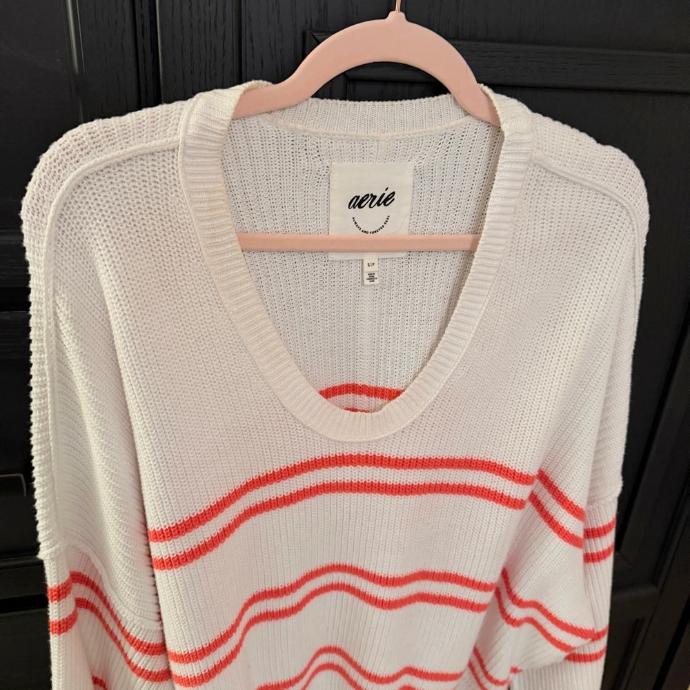 Aerie Women's White and Coral Striped Sweater - Picture 5 of 6